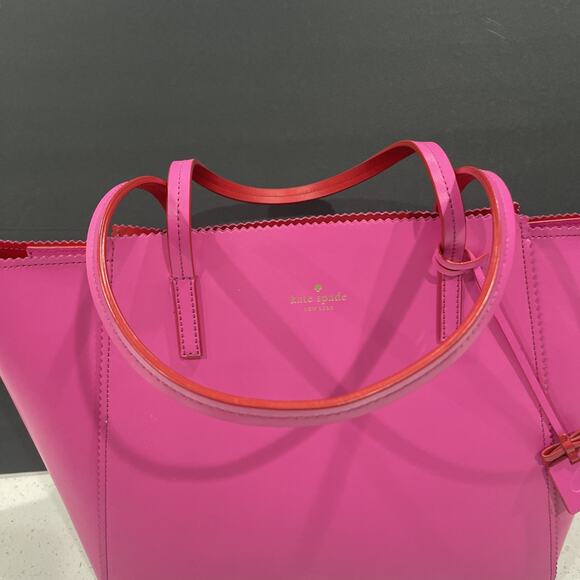 KATE SPADE Large Tote Pink Horizon Saffiano Leather Serrated Edge Pre-Loved - Picture 13 of 15